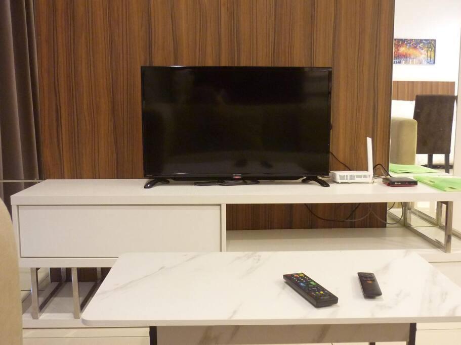 Apartment At Middle Floor Sea View *